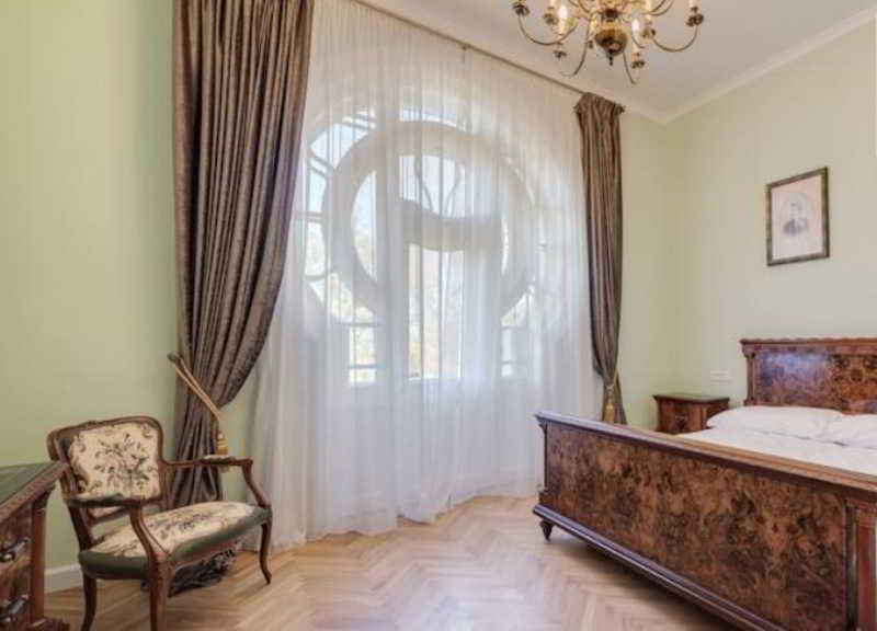 Villa Csonka By Privo Targu Mures Exterior photo